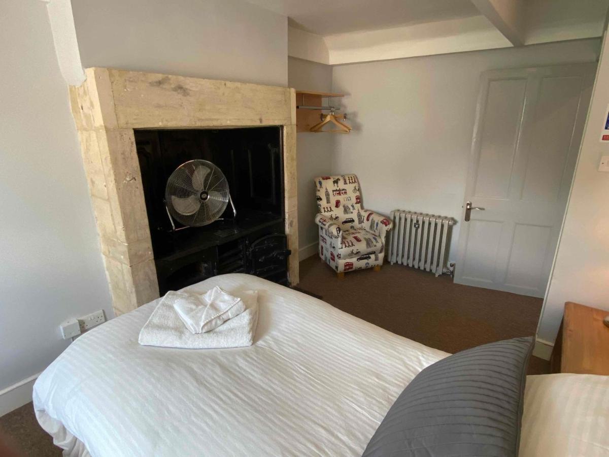 Bath Roof Terrace Apartment, City Centre, Sleeps Up To 8 Zewnętrze zdjęcie