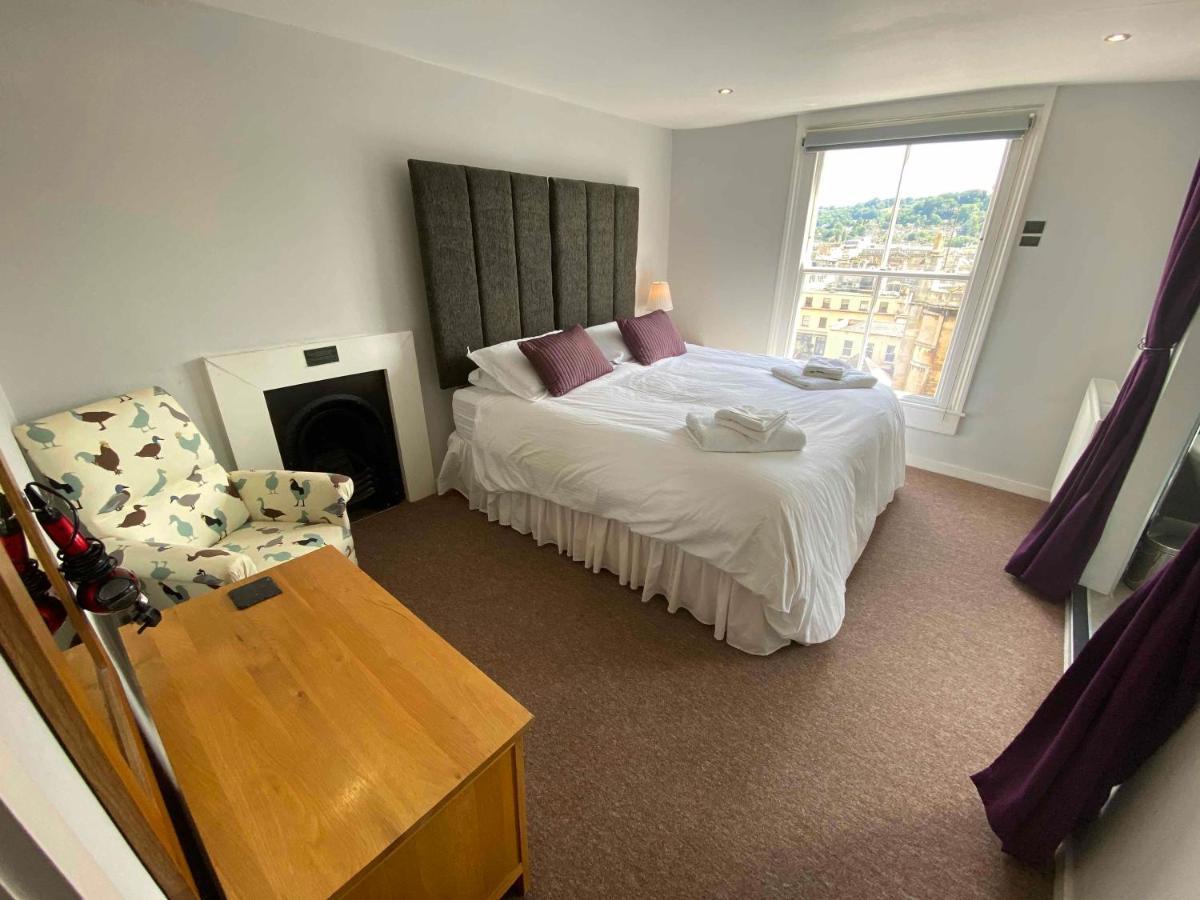 Bath Roof Terrace Apartment, City Centre, Sleeps Up To 8 Zewnętrze zdjęcie