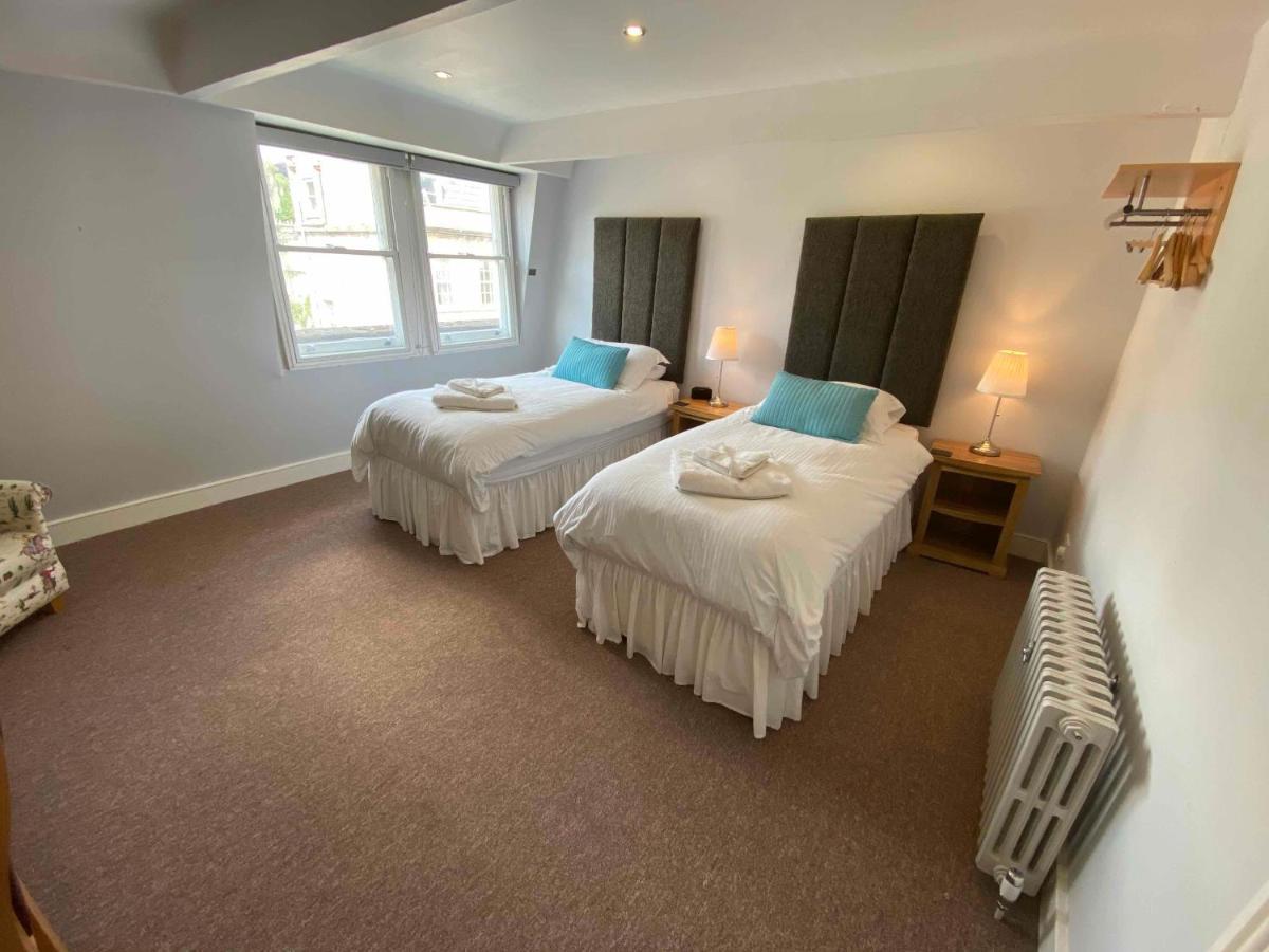 Bath Roof Terrace Apartment, City Centre, Sleeps Up To 8 Zewnętrze zdjęcie
